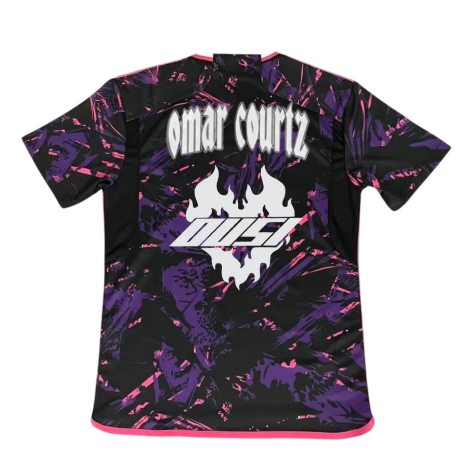 Camiseta Real Madrid x Omar Courtz